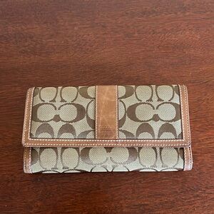 Tan Coach wallet